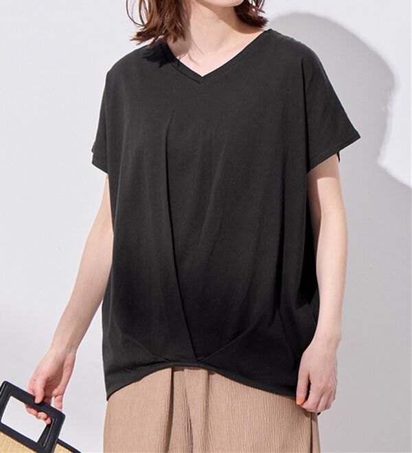 Viola e Viola（ヴィオラ エ ヴィオラ）の「綿１００％ゆったり裾タックＴシャツ（Tシャツ）」｜詳細画像