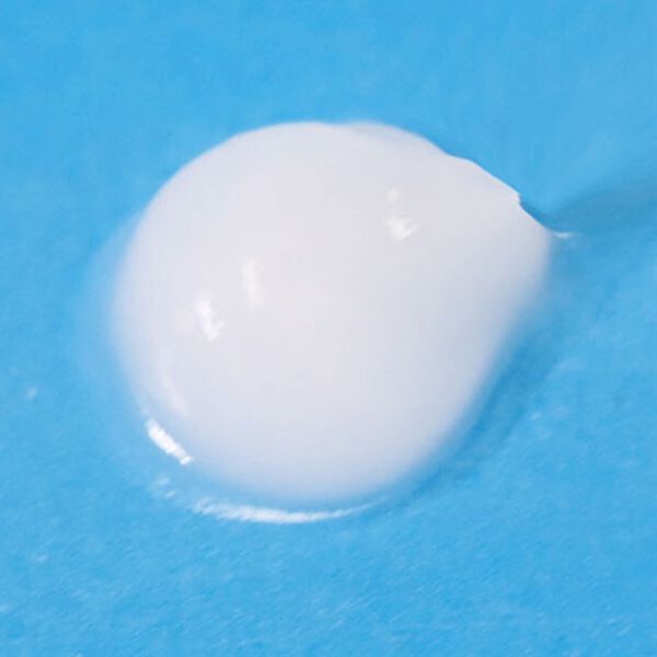 「薬用ジェル　ツメキラリ２本組（その他日用品）」｜詳細画像