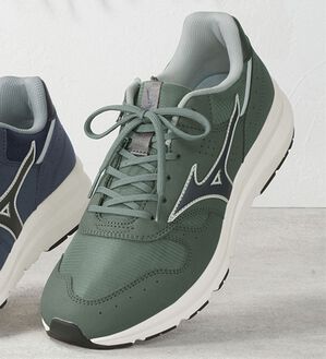 「＜ミズノ＞ウォーキングスニーカー（メンズスニーカー）」｜カーキ