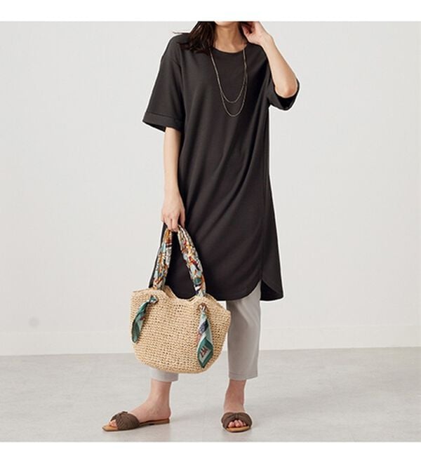 BELLUNA（ベルーナ）の「かのこ素材裾ラウンドチュニックワンピース（チュニックワンピース）」｜詳細画像