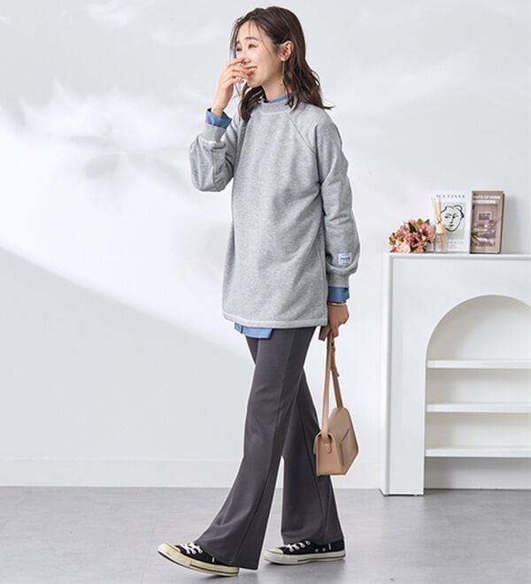 BELLUNA（ベルーナ）の「シュッと体型カバー！ジャストフィットフレアーパンツ（フルレングスパンツ）」｜詳細画像