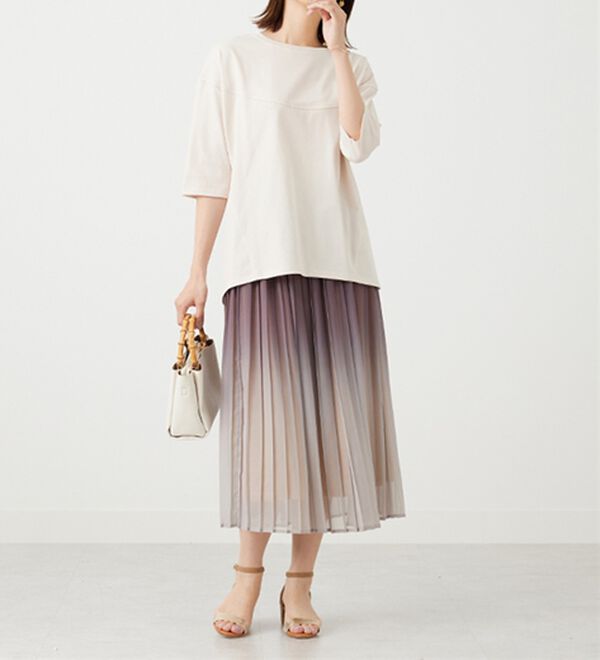 BELLUNA（ベルーナ）の「ヒンヤリ冷感！切替デザインプルオーバー（カットソー）」｜詳細画像