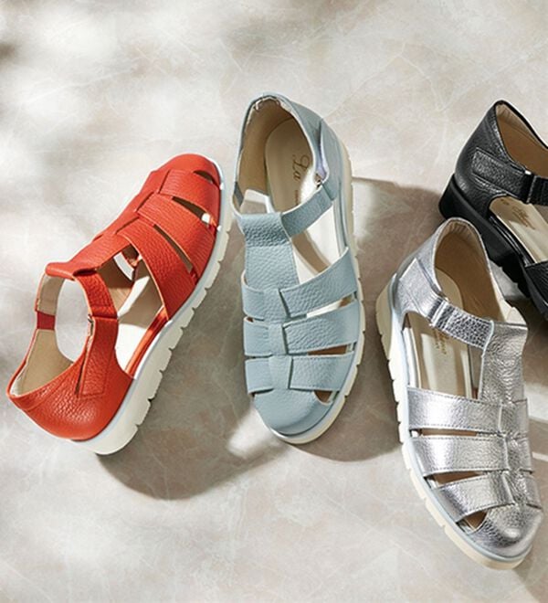 イタリアンレザー グルカサンダル - ベルーナ【公式】