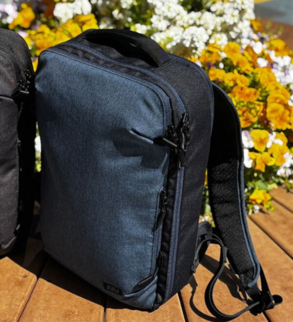 「飛び出す収納と拡張機能のスマートリュック（その他メンズバッグ）」｜詳細画像