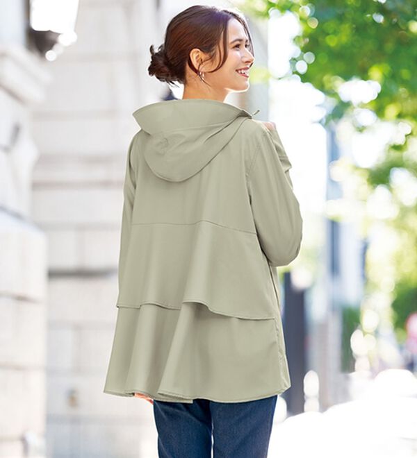 BELLUNA（ベルーナ）の「ＵＶ対策！はっ水軽量バックフレアパーカー（パーカー）」｜詳細画像