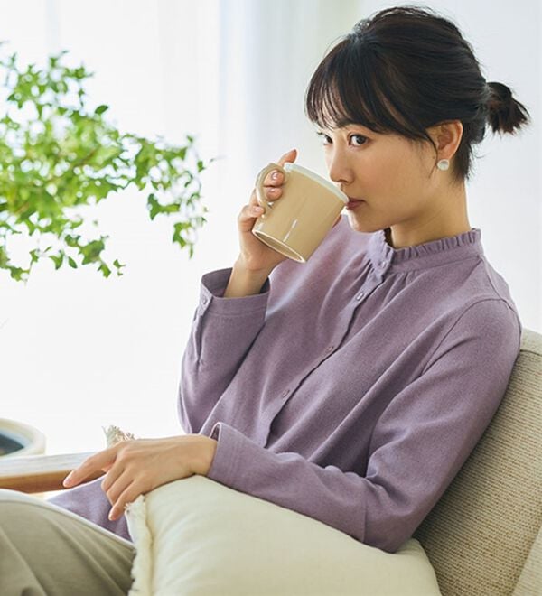 BELLUNA（ベルーナ）の「《ＨｕｇＲｅａｍコットン》フリル衿ブラウス（ブラウス）」｜詳細画像