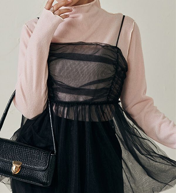 RANAN（ラナン）の「前後２ＷＡＹ！メロウ使いニットソーフリルプルオーバー（カットソー）」｜詳細画像