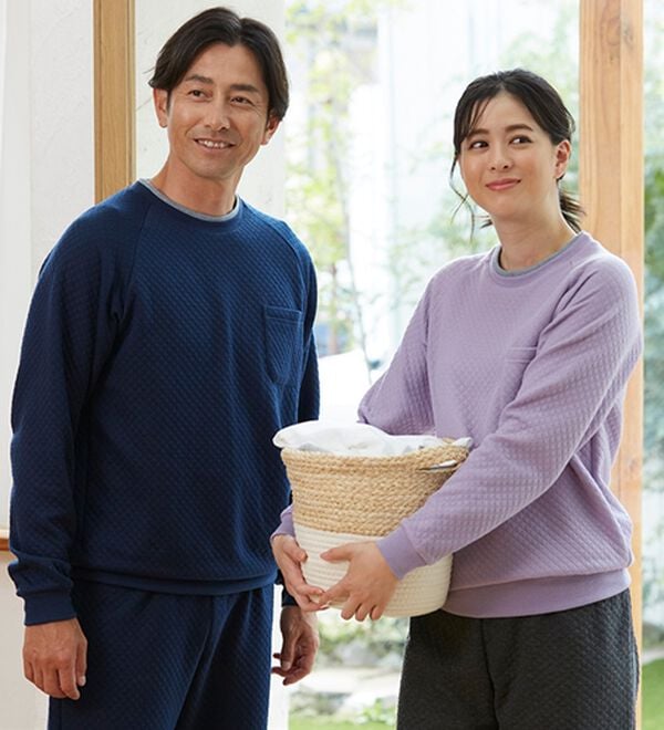 「＜シンプル＆プラス＞肌側綿１００％やわらかニットキルトパジャマ（メンズルームウェア）」｜詳細画像