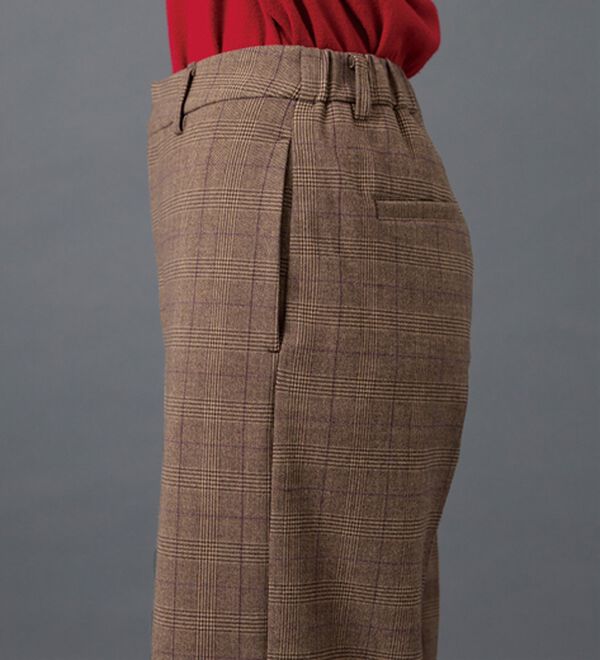 BELLUNA（ベルーナ）の「サマ見え（スーパーウォーム）ウール調センタープレスクロップドパンツ（クロップドパンツ）」｜詳細画像