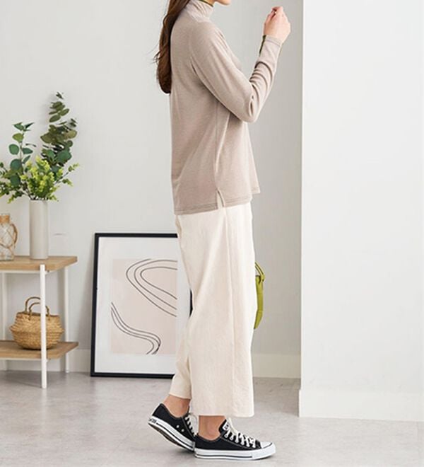 BELLUNA（ベルーナ）の「しっとり素材配色デザインプルオーバー（カットソー）」｜詳細画像