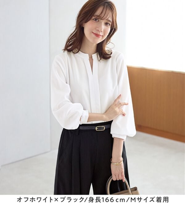 Viola e Viola（ヴィオラ エ ヴィオラ）の「【２点セット】楽ちん！スキッパーブラウスセットアップ（ブラウススーツ）」｜詳細画像