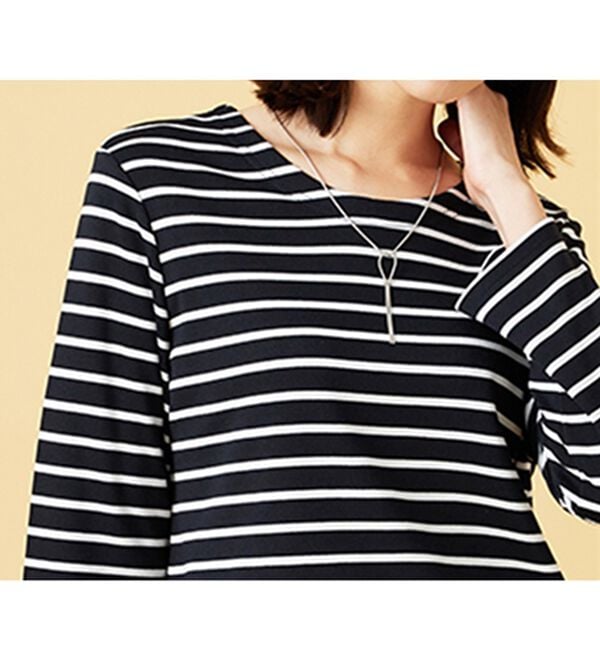 BELLUNA（ベルーナ）の「柔らかポンチ素材ボーダープルオーバー（カットソー）」｜詳細画像