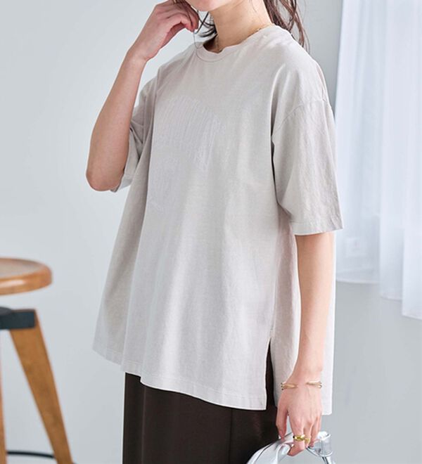 RANAN（ラナン）の「ヴィンテージライクロゴTシャツ（カットソー）」｜詳細画像