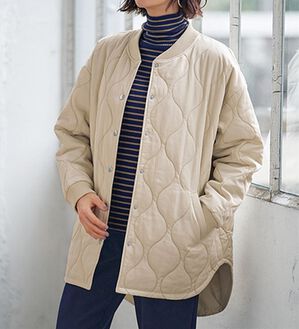 BELLUNA（ベルーナ）の「中わたキルトシンプルブルゾン（ブルゾン）」｜グレージュ