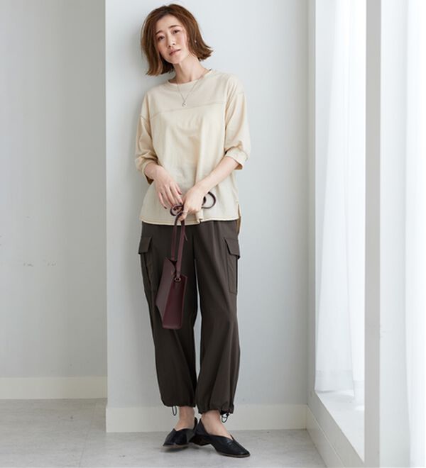 BELLUNA（ベルーナ）の「配色ステッチデザインプルオーバー（カットソー）」｜詳細画像