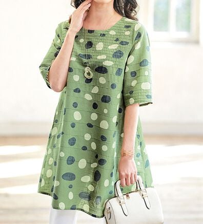 BELLUNA（ベルーナ）の「綿１００％ピンタック素材プリントチュニック（チュニック）」