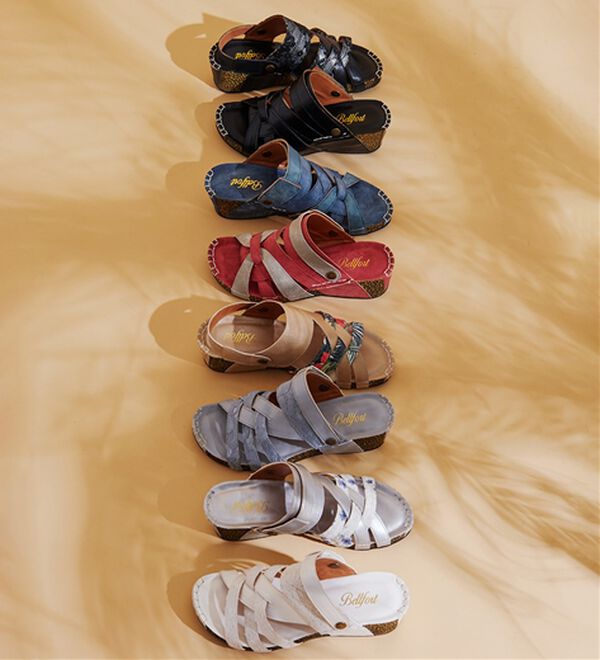 BELLUNA（ベルーナ）の「【３Ｅ／４Ｅ選べる】フットベットウェッジサンダル（サンダル・ミュール）」｜詳細画像