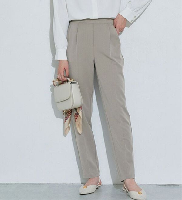 Pierrot（ピエロ）の「【選べる丈】高見えすっきりテーパードパンツ（フルレングスパンツ）」｜詳細画像