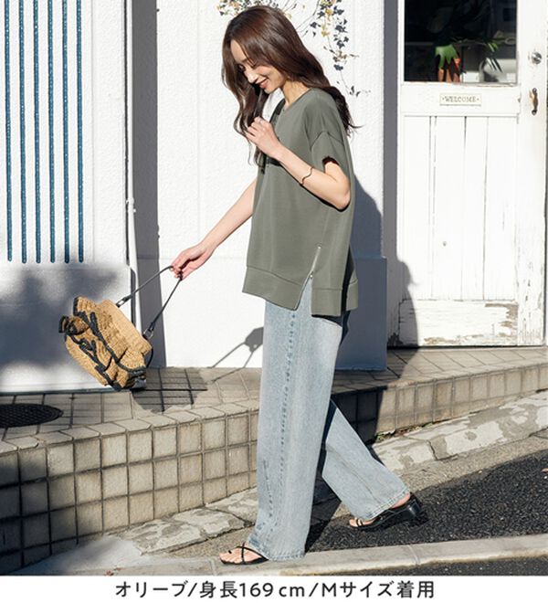 Viola e Viola（ヴィオラ エ ヴィオラ）の「ひんやりなめらかダンボール裾ジップチュニック（チュニック）」｜詳細画像