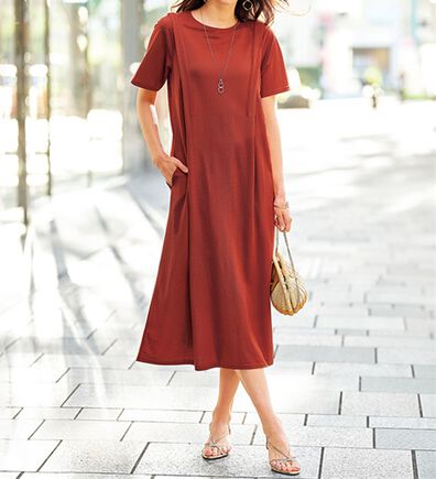 BELLUNA（ベルーナ）の「ヒンヤリ！タック使いかのこワンピース（カットソーワンピース）」