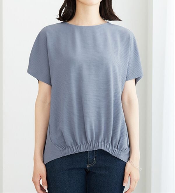 BELLUNA（ベルーナ）の「【2つの機能付き】お手入れ楽々！裾ギャザープルオーバー（ブラウス）」｜詳細画像