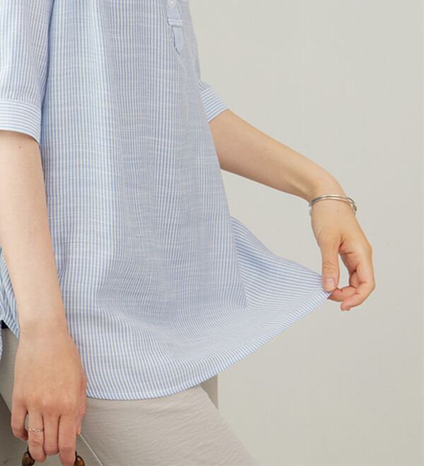 BELLUNA（ベルーナ）の「【シャツ+インナーのセット】スラブ素材ボタン使い裾タックシャツアンサンブル（アンサンブル）」｜詳細画像