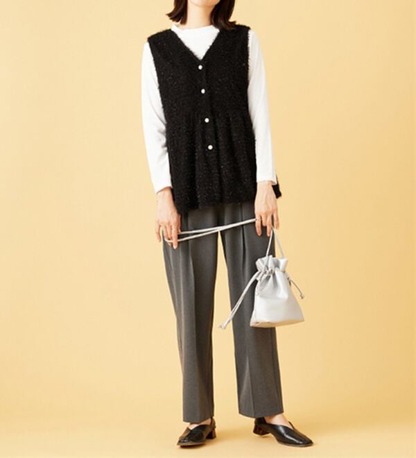 BELLUNA（ベルーナ）の「【2点セット】ラメシャギー素材ベストアンサンブル（アンサンブル）」｜詳細画像