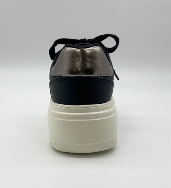 BELLUNA（ベルーナ）の「＜ｋｉｔｓｏｎ＞厚底軽量スニーカー（スニーカー）」｜詳細画像