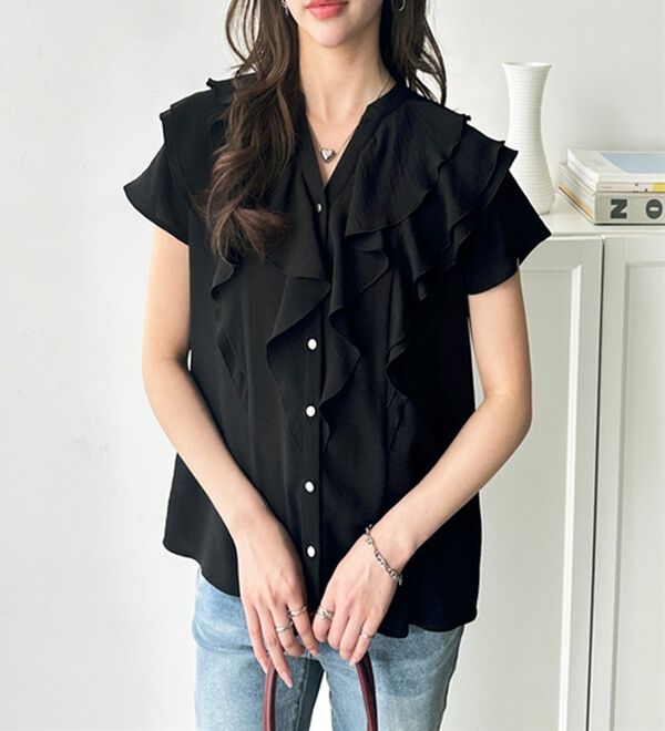 GeeRA（ジーラ）の「ラッフルフリルハーフスリーブブラウス（ブラウス）」｜詳細画像