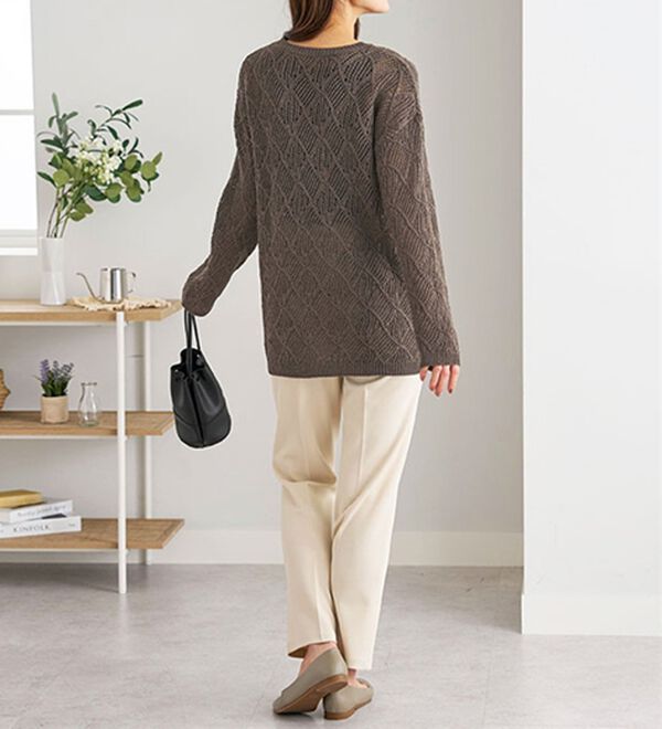 BELLUNA（ベルーナ）の「リーフ柄透かし編ニットチュニック（チュニック）」｜詳細画像