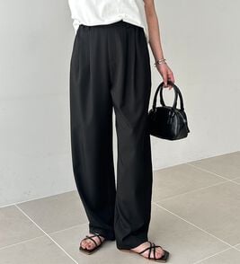 GeeRA（ジーラ）の「オンオフ着られる！カーブパンツ（フルレングスパンツ）」