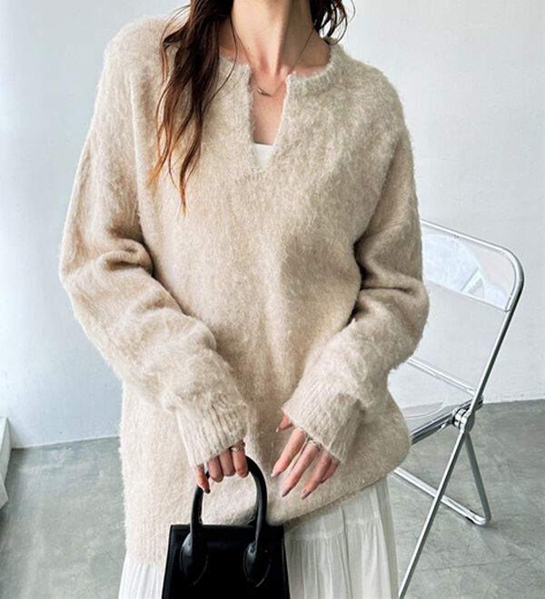 GeeRA（ジーラ）の「キーネック起毛ゆるニット（ニット・セーター）」｜詳細画像