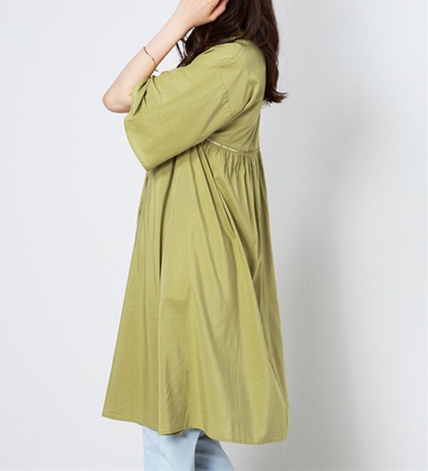 BELLUNA（ベルーナ）の「レース使いフレアーシルエットワンピース（チュニックワンピース）」｜詳細画像