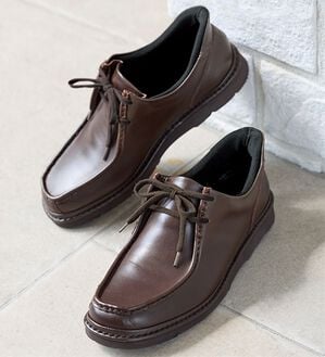 「＜神戸・金谷の靴＞スポッとチロリアンシューズ（メンズスニーカー）」｜ブラウン