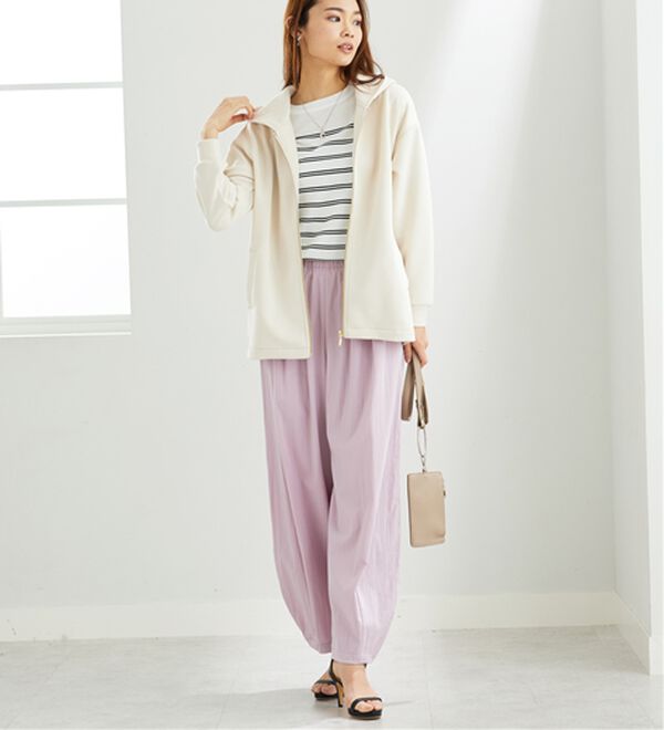 BELLUNA（ベルーナ）の「【快適Ｌａｂ．】とろみ素材裾タックパーカー（パーカー）」｜詳細画像