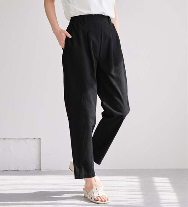 Viola e Viola（ヴィオラ エ ヴィオラ）の「綿１００％ゆるっとテーパードパンツ（テーパードパンツ）」｜詳細画像