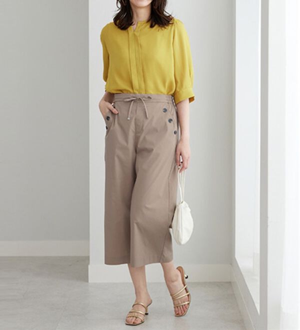 BELLUNA（ベルーナ）の「【接触冷感】機能付ジョーゼット素材キーネックブラウス（ブラウス）」｜詳細画像