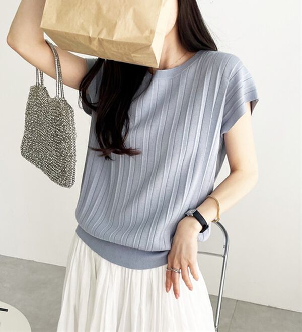 GeeRA（ジーラ）の「プリーツ編フレンチスリーブリブトップス（ニット・セーター）」｜詳細画像