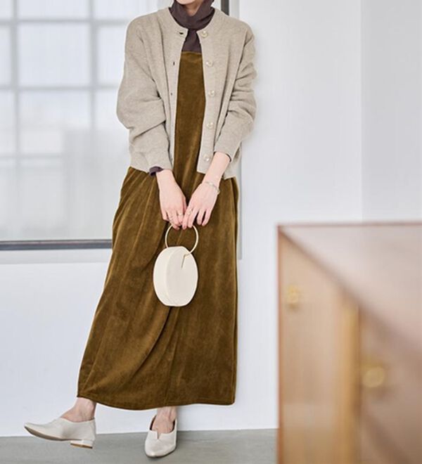 RANAN（ラナン）の「畦ニットカーデ&times;ベロアキャミワンピ（ロングワンピース）」｜詳細画像