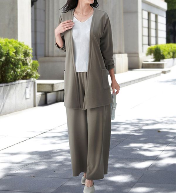 LAVIENNE（ラヴィエンヌ）の「【３点セット】旅ともトラベルセットアップ（セットアップ）」｜詳細画像