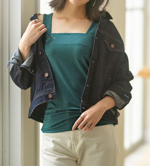 YU'NOW（ユナウ）の「【抗菌防臭】ブラ紐隠しのラメプリントキャミソール（肌着・インナーウェア）」｜詳細画像