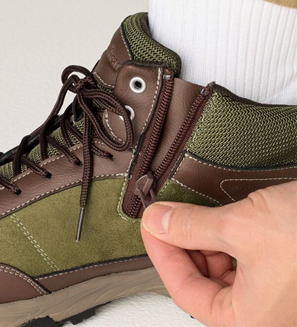 「＜ゴールデンベア＞防水設計シューズ（メンズスニーカー）」｜詳細画像