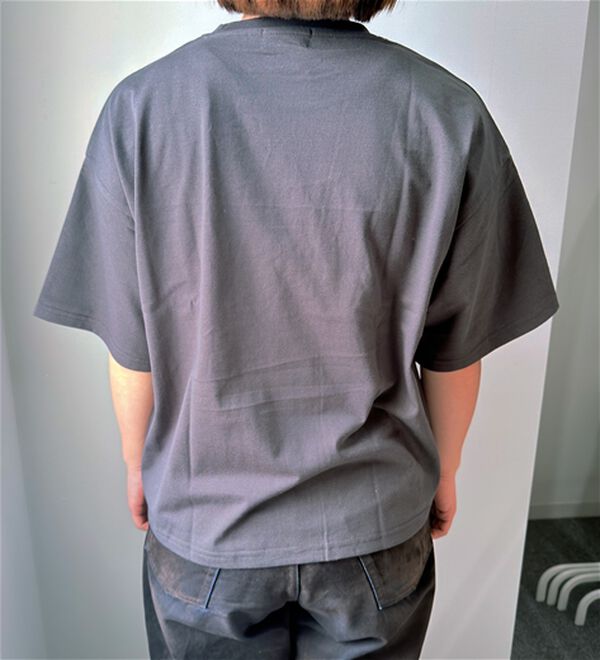 BELLUNA（ベルーナ）の「＜Disney＞【プー】発泡プリントボックスシルエットTシャツ（Tシャツ）」｜詳細画像