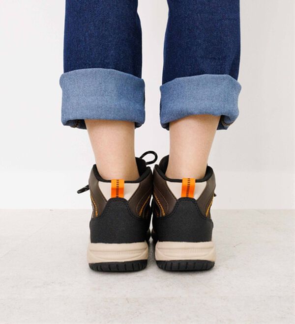 BELLUNA（ベルーナ）の「アサヒ＜アウトドアプロダクツ＞ハイカット防水滑りにくいスニーカー（スニーカー）」｜詳細画像