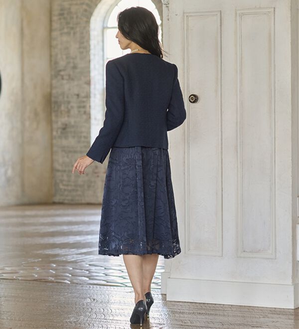 BELLUNA（ベルーナ）の「花柄オパール素材ワンピースアンサンブル（ワンピースセットスーツ）」｜詳細画像