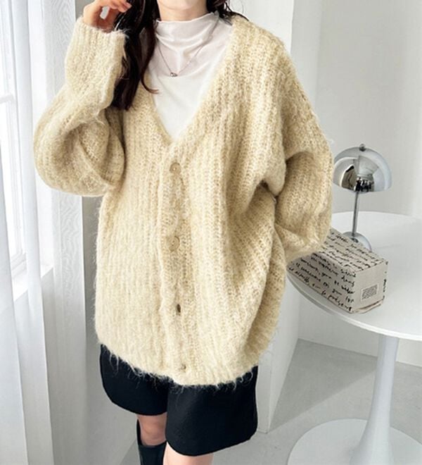 GeeRA（ジーラ）の「ミックスシャギーＶネックカーディガン（ニットカーディガン）」｜詳細画像