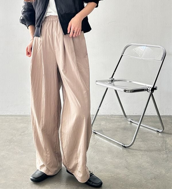 GeeRA（ジーラ）の「さらとろ素材が嬉しい！ダブルタックワイドパンツ（フルレングスパンツ）」｜詳細画像