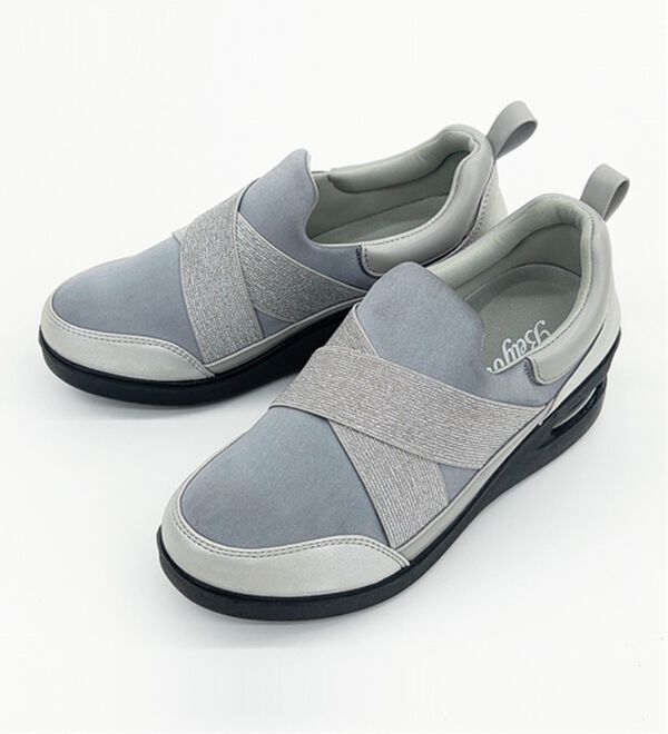 BELLUNA（ベルーナ）の「クロスゴムお洒落エアシューズ（スリッポン）」｜詳細画像