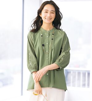 ルフラン（ルフラン）の「大人可愛い。刺しゅうレースブラウス（ブラウス）」｜オリーブ