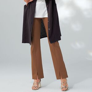 BELLUNA（ベルーナ）の「【日本製】綿混ポンチ素材スリット入り美脚パンツ（フルレングスパンツ）」｜モカ